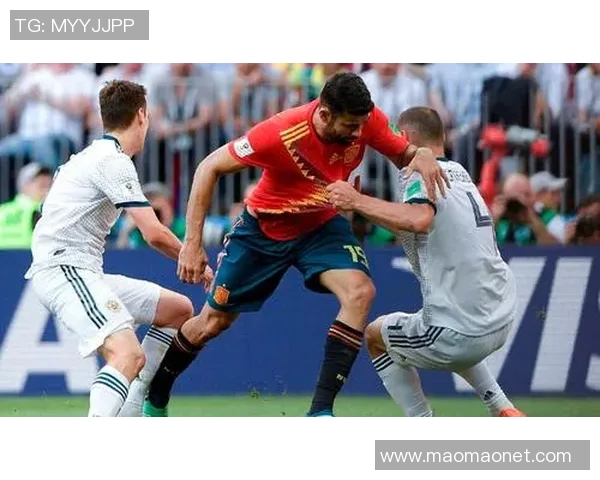 罗德里在场上的表现如何影响球队战术布局与胜负走势分析