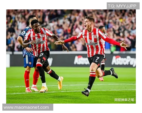 莱切斯特与雅典的激烈对决揭示足球战术的魅力与精彩瞬间